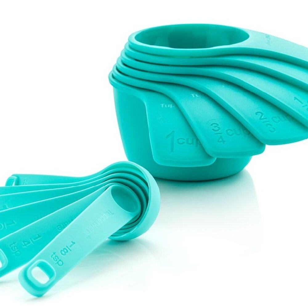 12 pc Tupperware Measuring Set